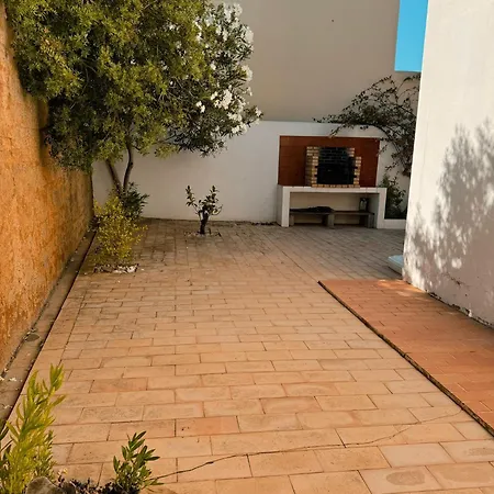 بيت للعطل T2 Sobre A - Albufeira/olhos De Agua البوفيرا