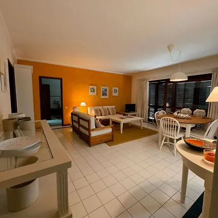 T2 Sobre A - Albufeira/olhos De Agua Holiday home *