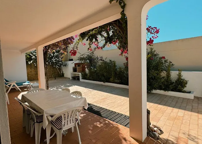 Holiday home T2 Sobre A - Albufeira/olhos De Agua *