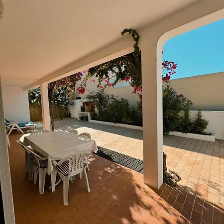 Casa de Férias T2 Sobre A - Albufeira/olhos De água *