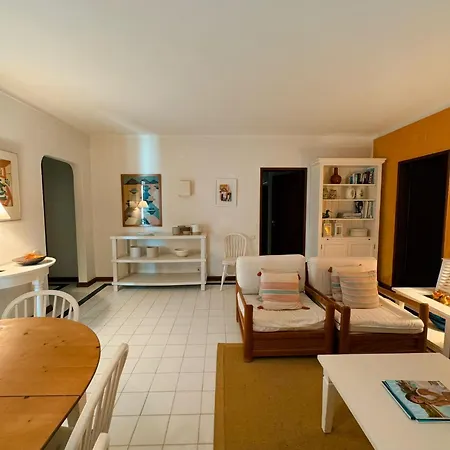 T2 Sobre A - Albufeira/olhos De água Casa de Férias
